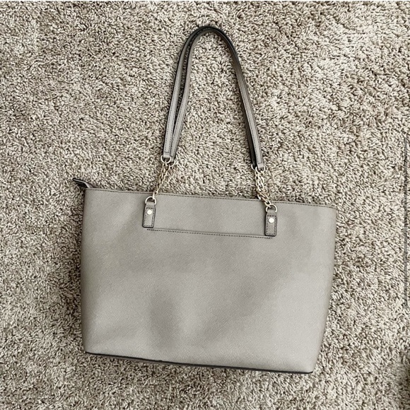 MICHAEL KORS grey taupe tote bag - Picture 9 of 11